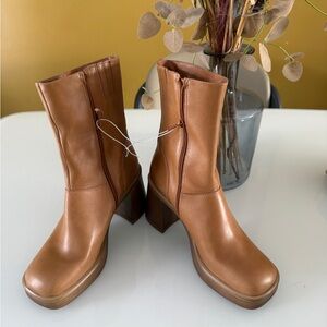 Steve Madden Camel Heeled Boots- New